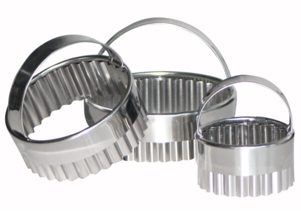 TAGLIAPASTA FESTONATI ACCIAIO INOX SET 3 PZ. CM.5/7/8