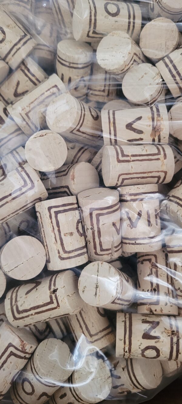TAPPO SUGH. 24X40 VINO NATURALE  X100 ***